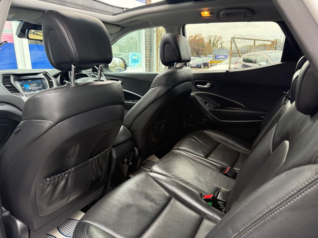 Used Hyundai Santa Fe 2016 for sale - 77642367: Photo 18