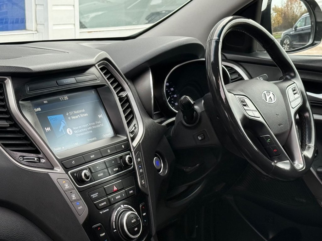 Used Hyundai Santa Fe 2016 for sale - 77642367: Photo 36