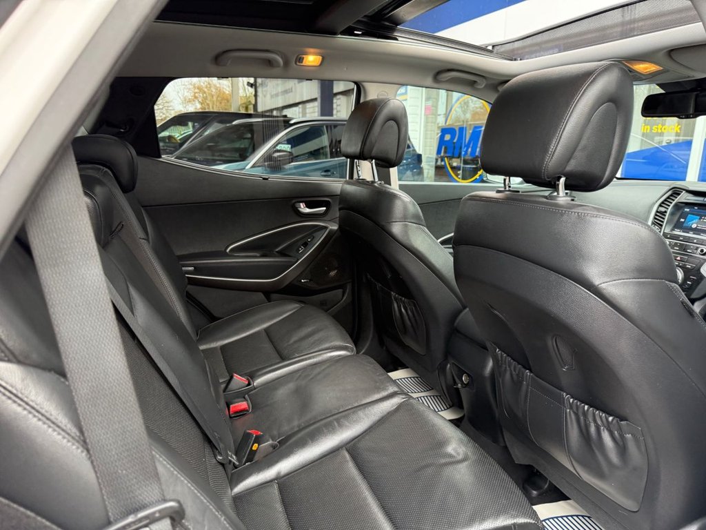 Used Hyundai Santa Fe 2016 for sale - 77642367: Photo 4