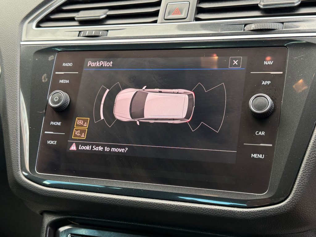Used Volkswagen Tiguan 2018 for sale - 75765225: Photo 28