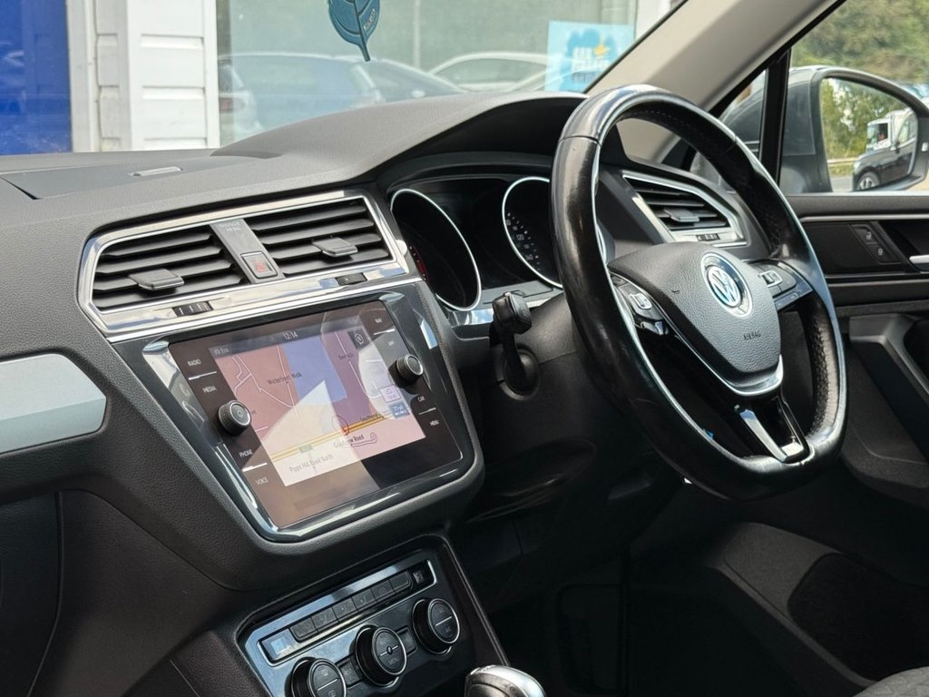 Used Volkswagen Tiguan 2018 for sale - 75765225: Photo 38