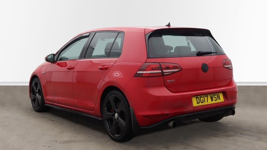 Used Volkswagen Golf 2017 for sale - 76950127: Photo 10