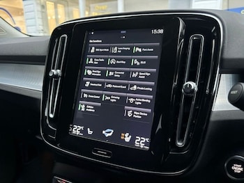 Used Volvo XC40 2019 for sale - 76546479: Photo