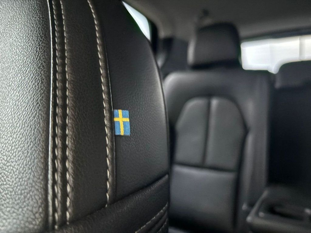 Used Volvo XC40 2019 for sale - 76546479: Photo 3