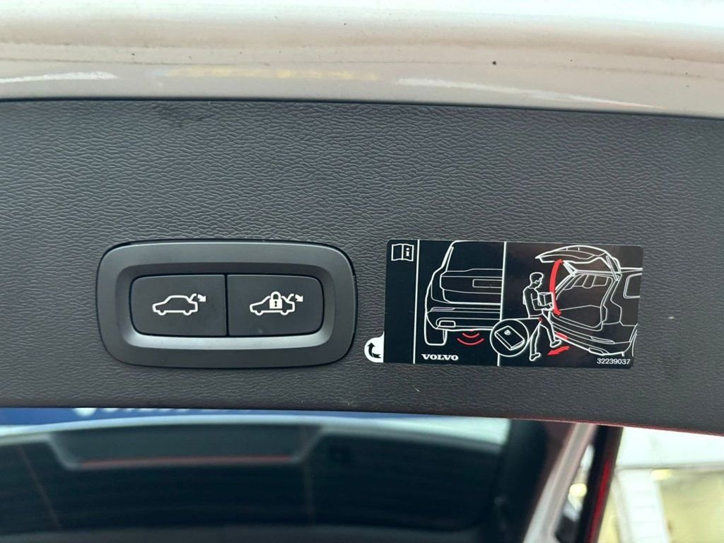 Used Volvo XC40 2019 for sale - 76546479: Photo 45