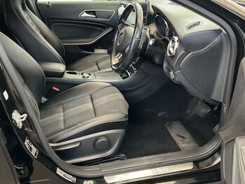 Used Mercedes-Benz A-Class 2018 for sale - 78401173: Photo