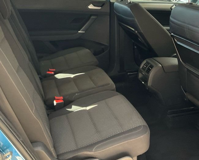 Used Volkswagen Touran 2016 for sale - 76417826: Photo 4