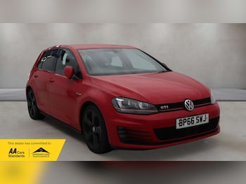 Used Volkswagen Golf 2016 for sale - 78973386: Photo