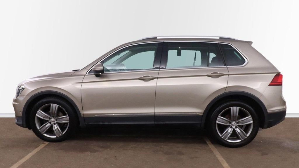 Used Volkswagen Tiguan 2017 for sale - 77212416: Photo 10