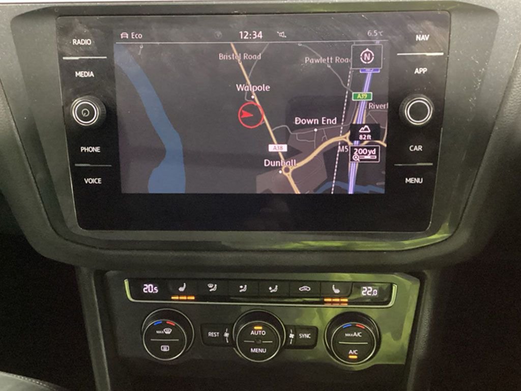 Used Volkswagen Tiguan 2017 for sale - 77212416: Photo 2