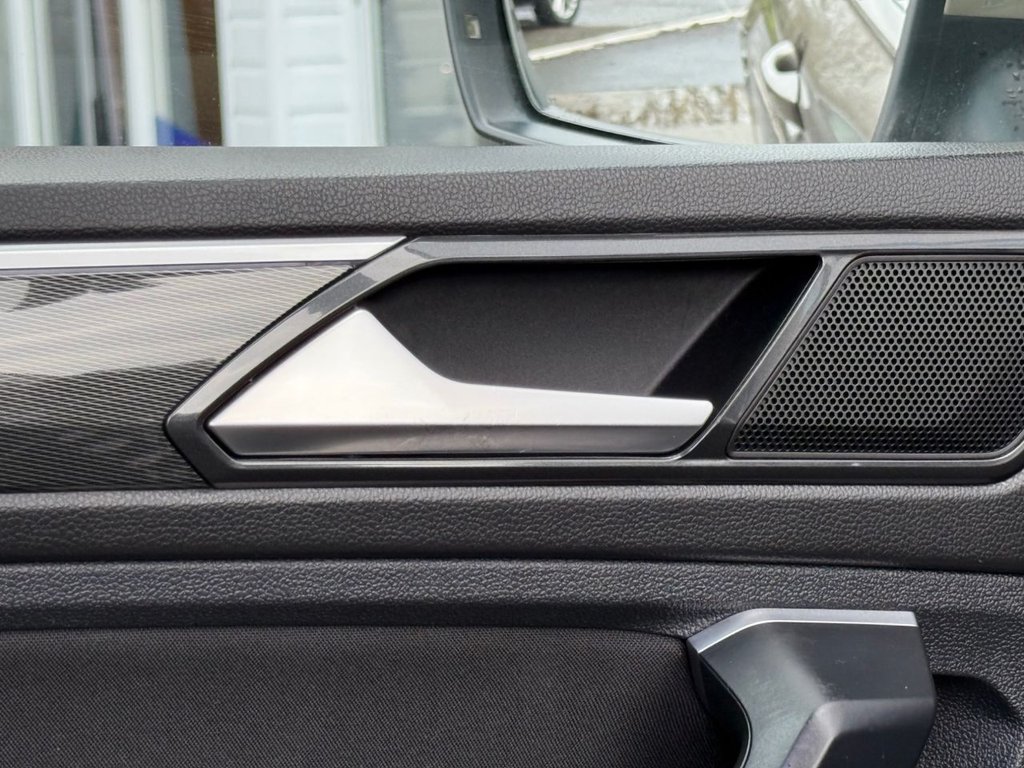 Used Volkswagen Tiguan 2017 for sale - 77212416: Photo 33