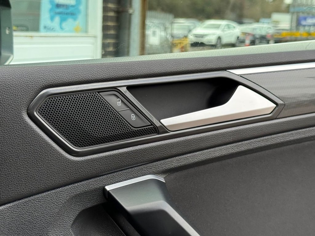 Used Volkswagen Tiguan 2017 for sale - 77212416: Photo 34