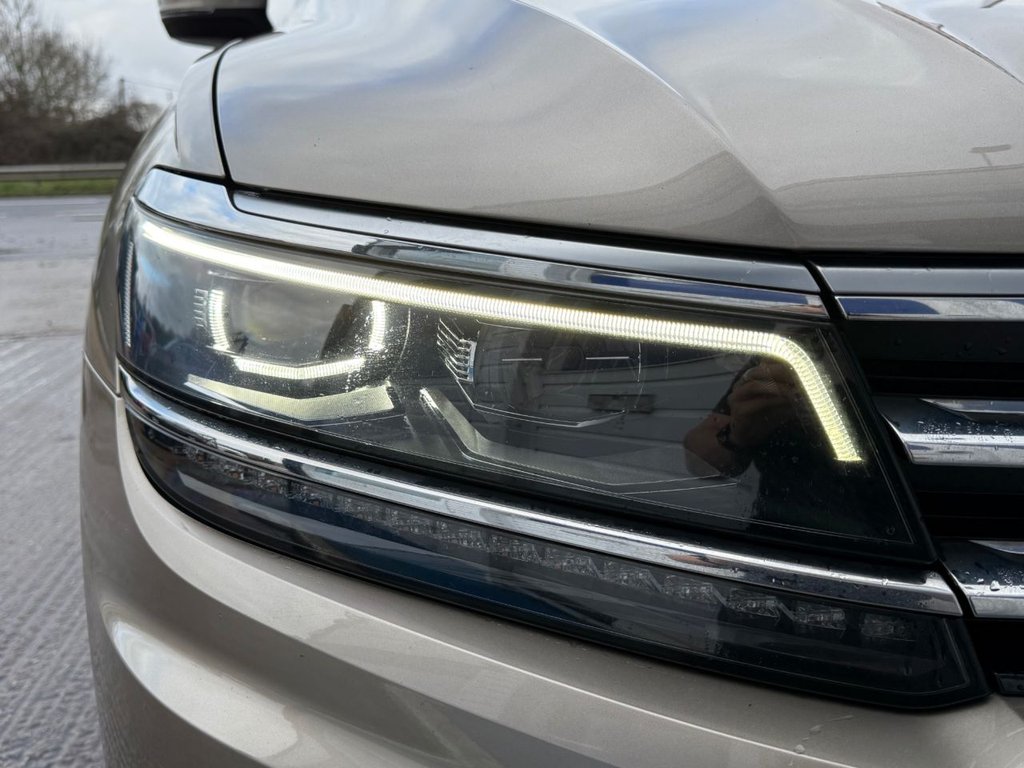 Used Volkswagen Tiguan 2017 for sale - 77212416: Photo 40