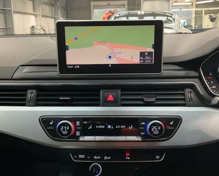 Used Audi A5 2018 for sale - 77122124: Photo 2