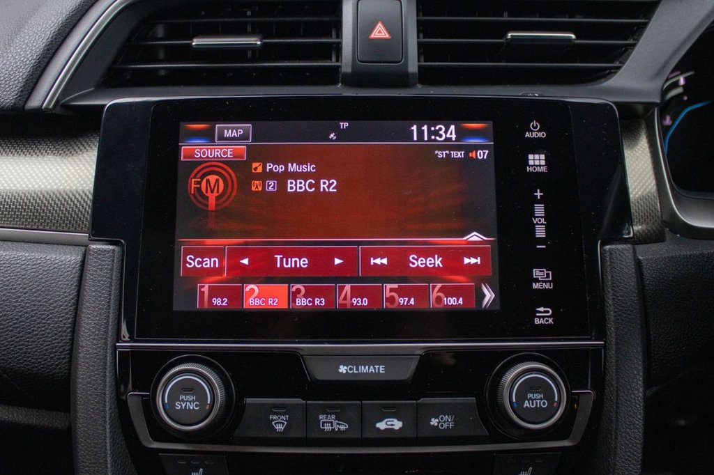 Used Honda Civic 2018 for sale - 77820608: Photo 28