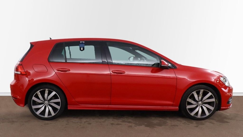 Used Volkswagen Golf 2017 for sale - 77250281: Photo 10