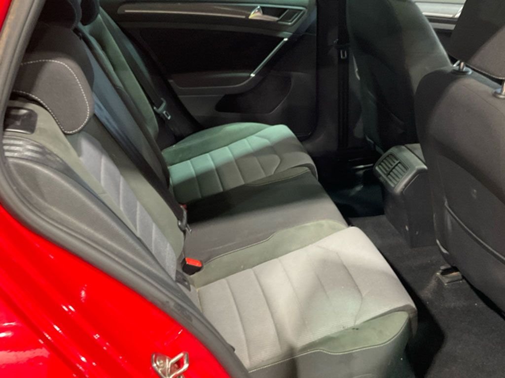 Used Volkswagen Golf 2017 for sale - 77250281: Photo 4