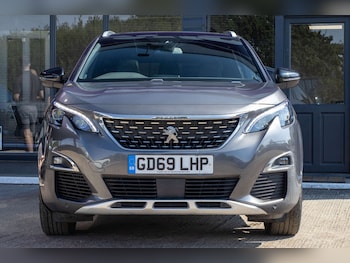 Used Peugeot 5008 2019 for sale - 79421825: Photo