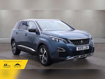 Used Peugeot 5008 2019 for sale - 79056904: Photo