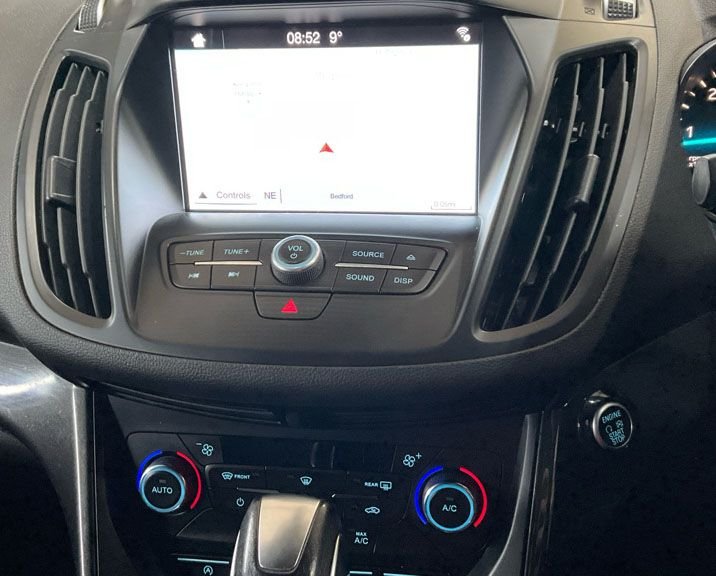 Used Ford Kuga 2017 for sale - 76396448: Photo 2