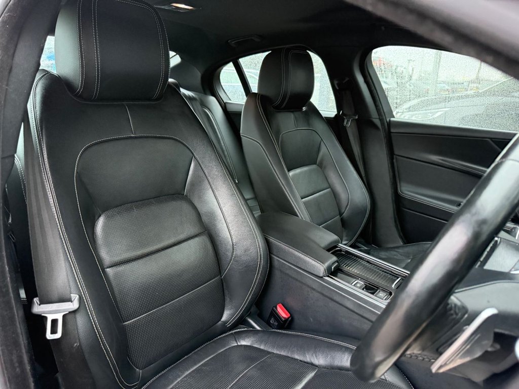 Used Jaguar XE 2017 for sale - 77936259: Photo 11