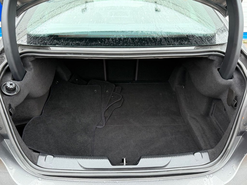 Used Jaguar XE 2017 for sale - 77936259: Photo 14