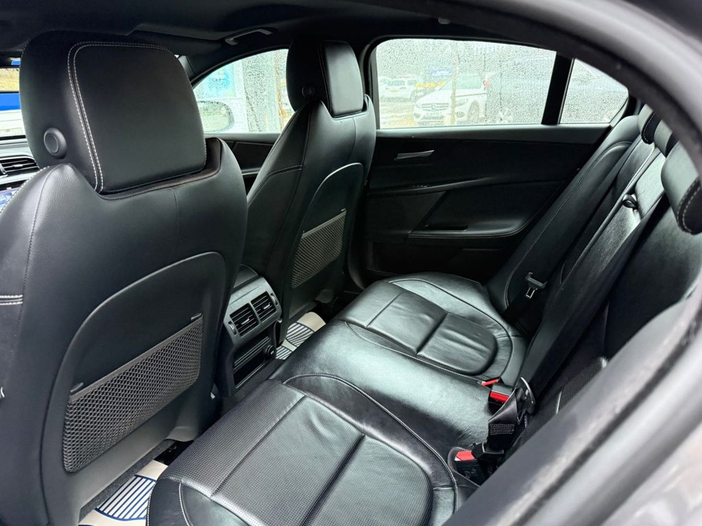 Used Jaguar XE 2017 for sale - 77936259: Photo 15