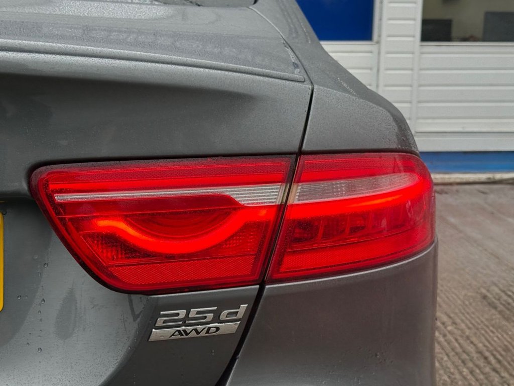 Used Jaguar XE 2017 for sale - 77936259: Photo 33