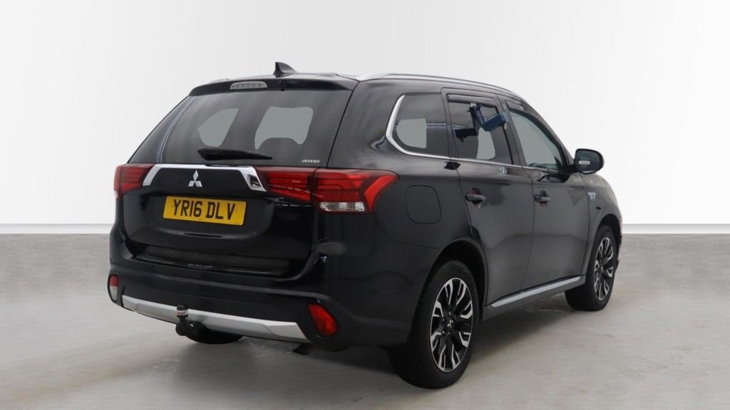 Used Mitsubishi Outlander 2016 for sale - 77328135: Photo 10
