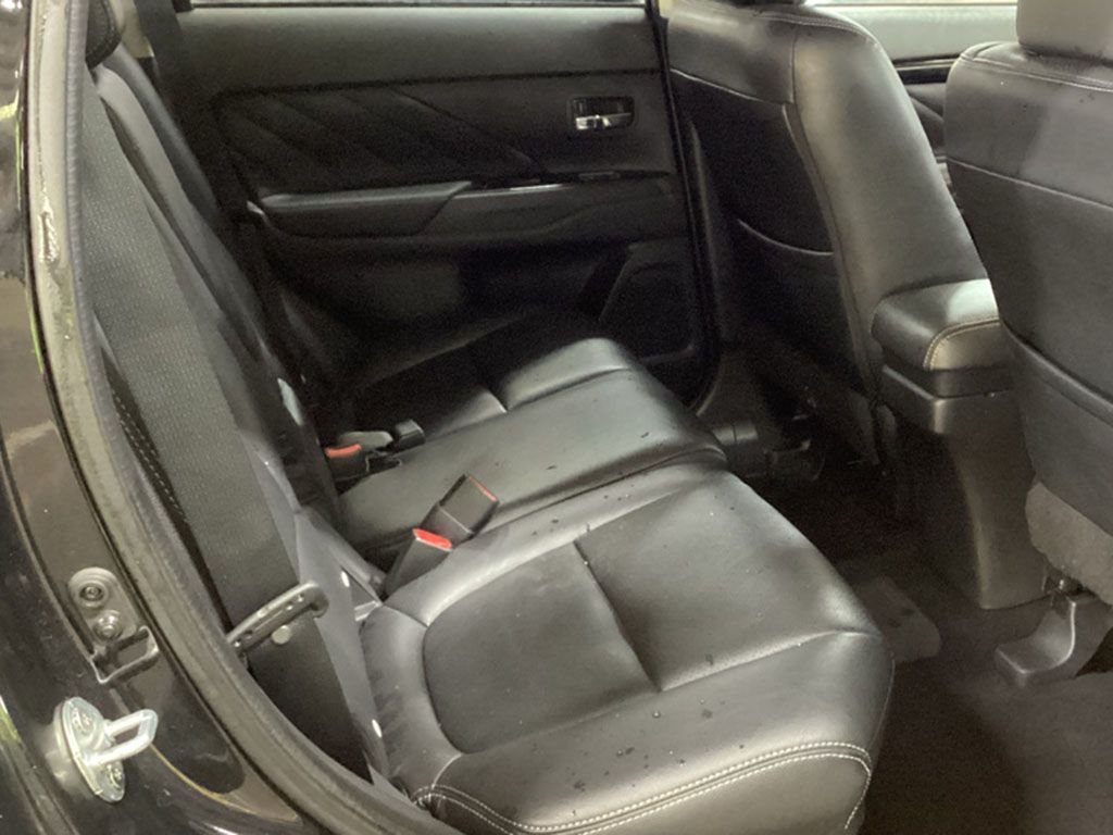 Used Mitsubishi Outlander 2016 for sale - 77328135: Photo 4