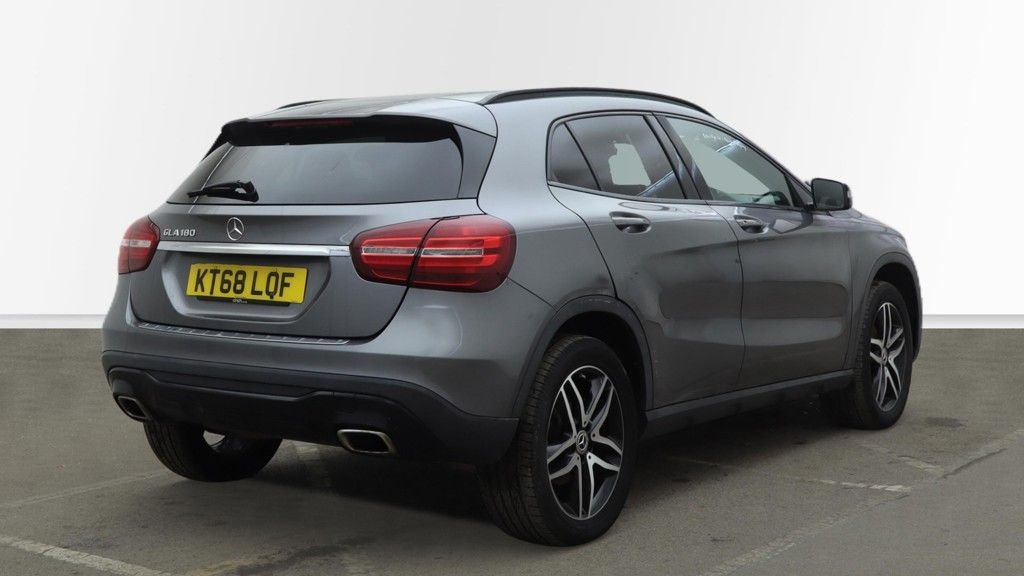 Used Mercedes-Benz GLA 2018 for sale - 77088865: Photo 12
