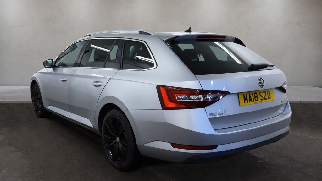 Used Skoda Superb 2018 for sale - 77835735: Photo 9