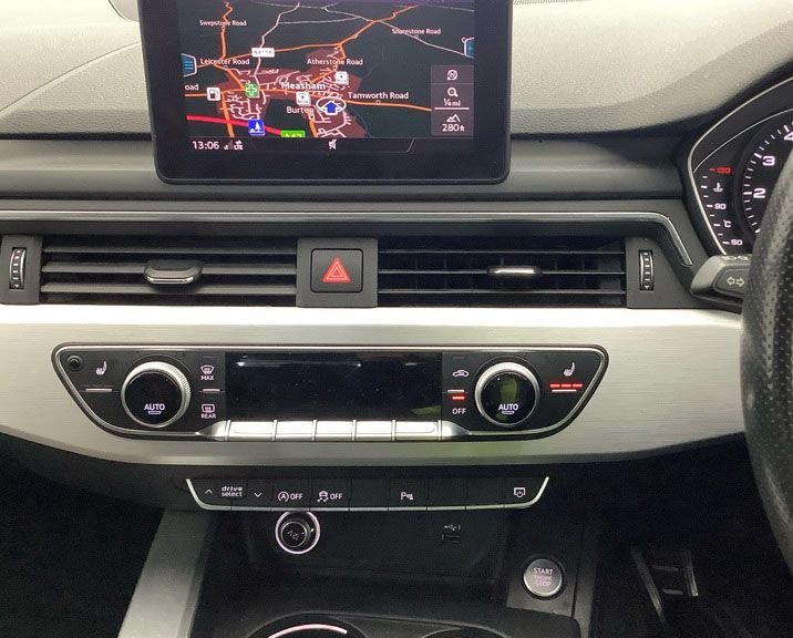 Used Audi A4 2019 for sale - 76950513: Photo 2