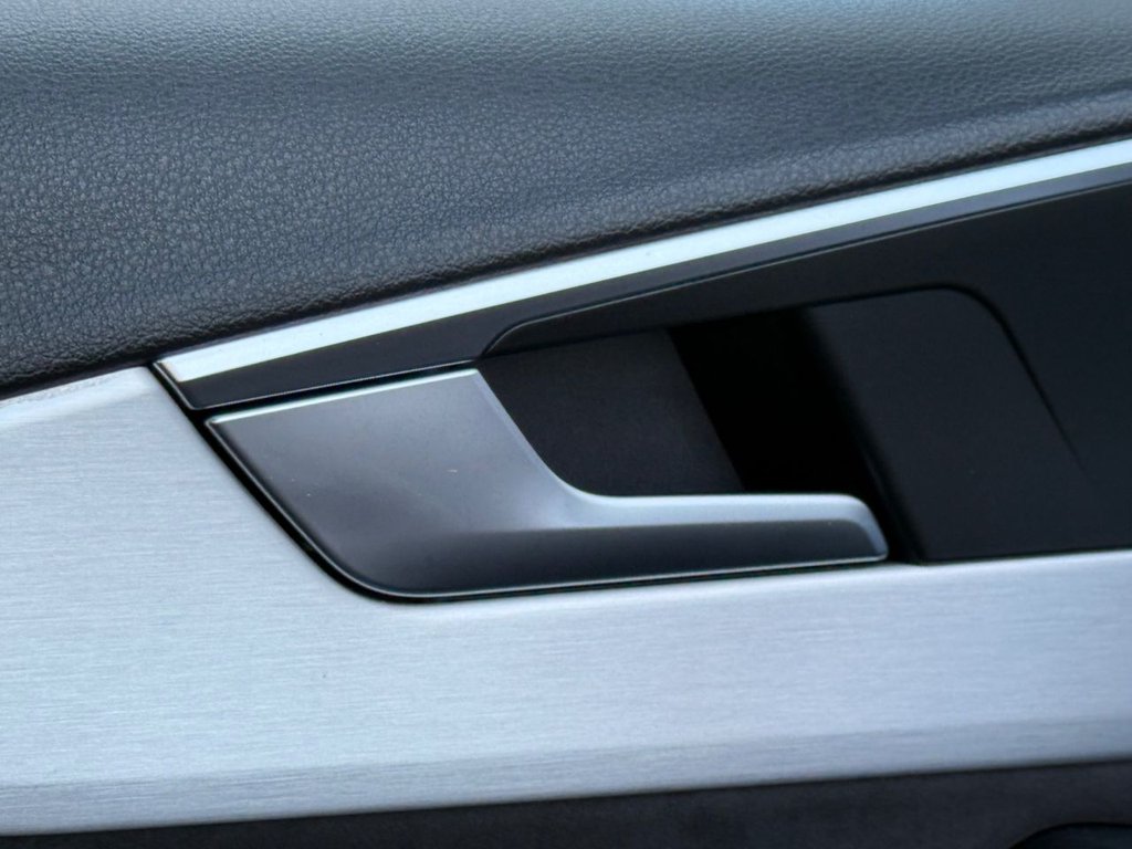 Used Audi A4 Avant 2019 for sale - 76950513: Photo 30