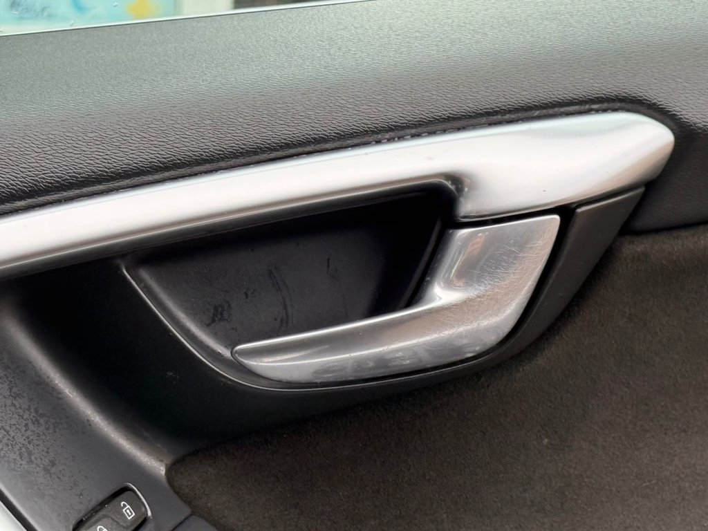 Used Volvo XC60 2016 for sale - 77121365: Photo 33