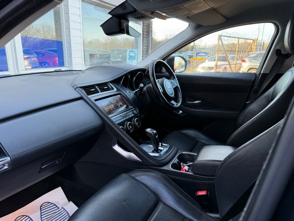 Used Jaguar E-Pace 2018 for sale - 76841692: Photo 18