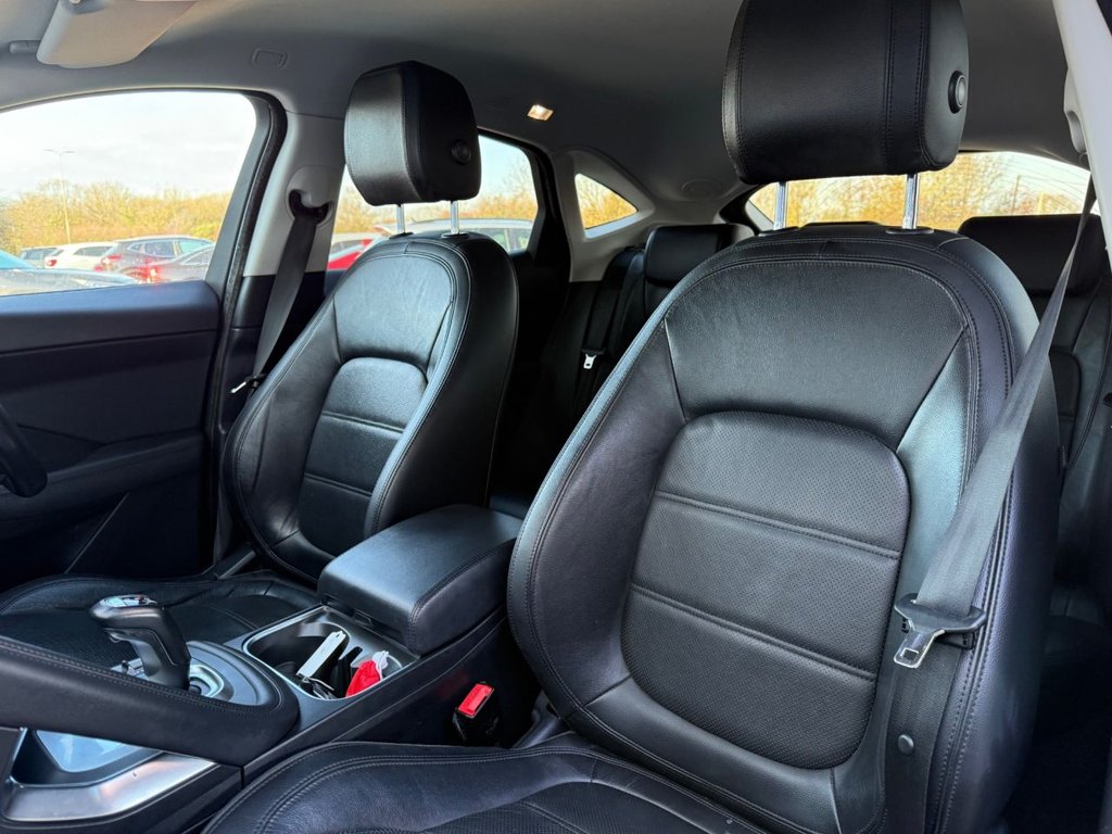 Used Jaguar E-Pace 2018 for sale - 76841692: Photo 19