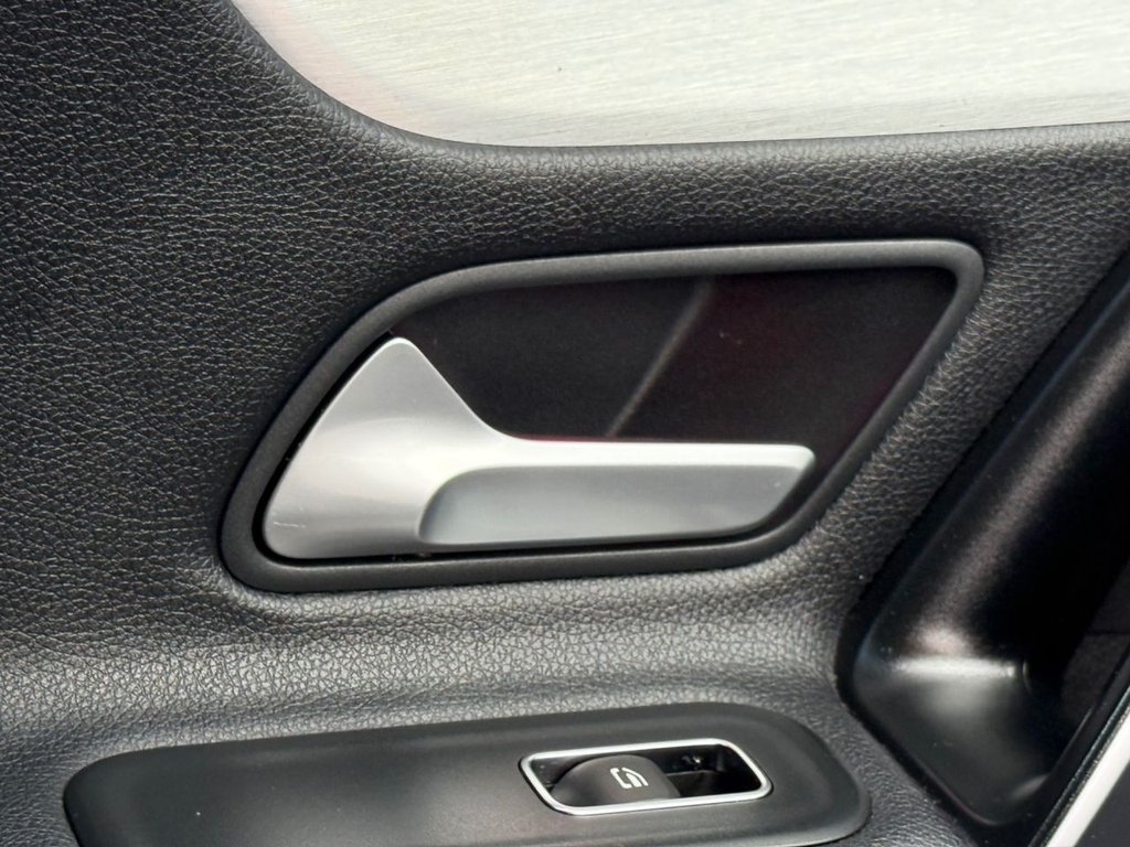 Used Mercedes-Benz CLA 2020 for sale - 76385995: Photo 33