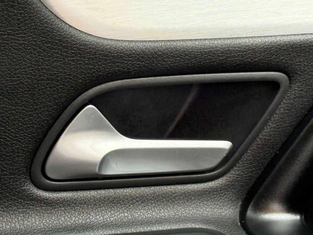 Used Mercedes-Benz CLA 2020 for sale - 76570599: Photo 33