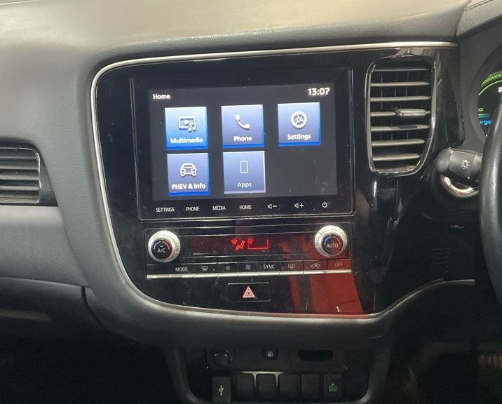 Used Mitsubishi Outlander 2019 for sale - 77088862: Photo 2