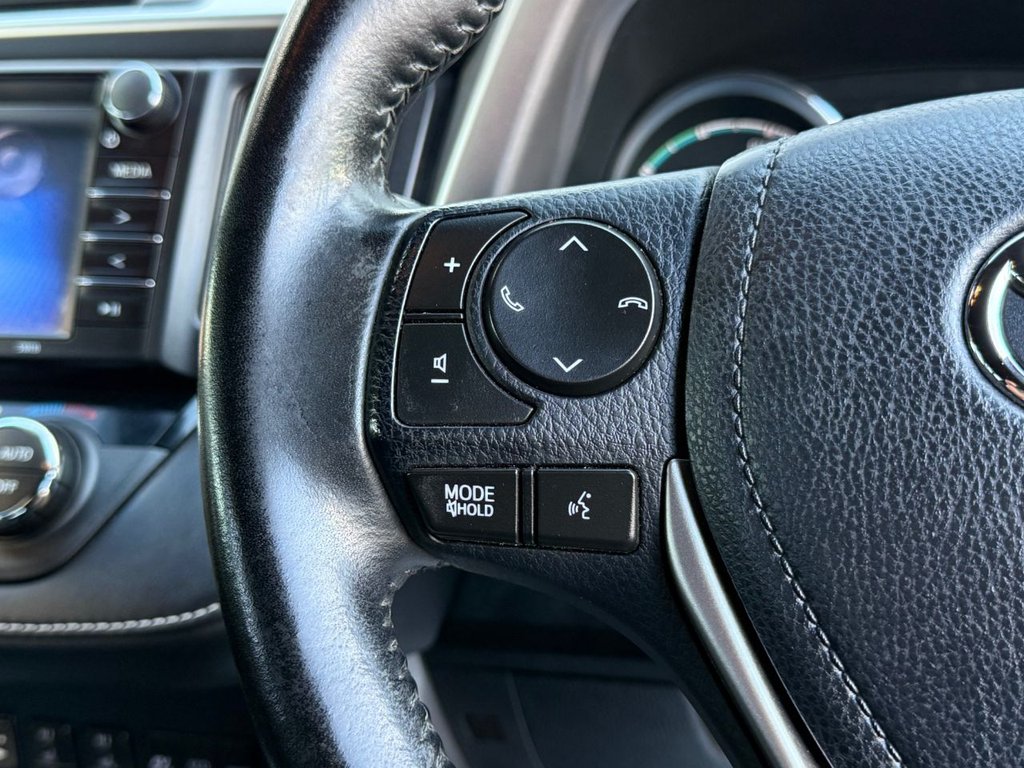 Used Toyota RAV4 2017 for sale - 76496293: Photo 22