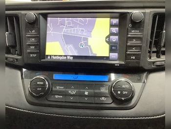 Used Toyota RAV4 2017 for sale - 76496293: Photo