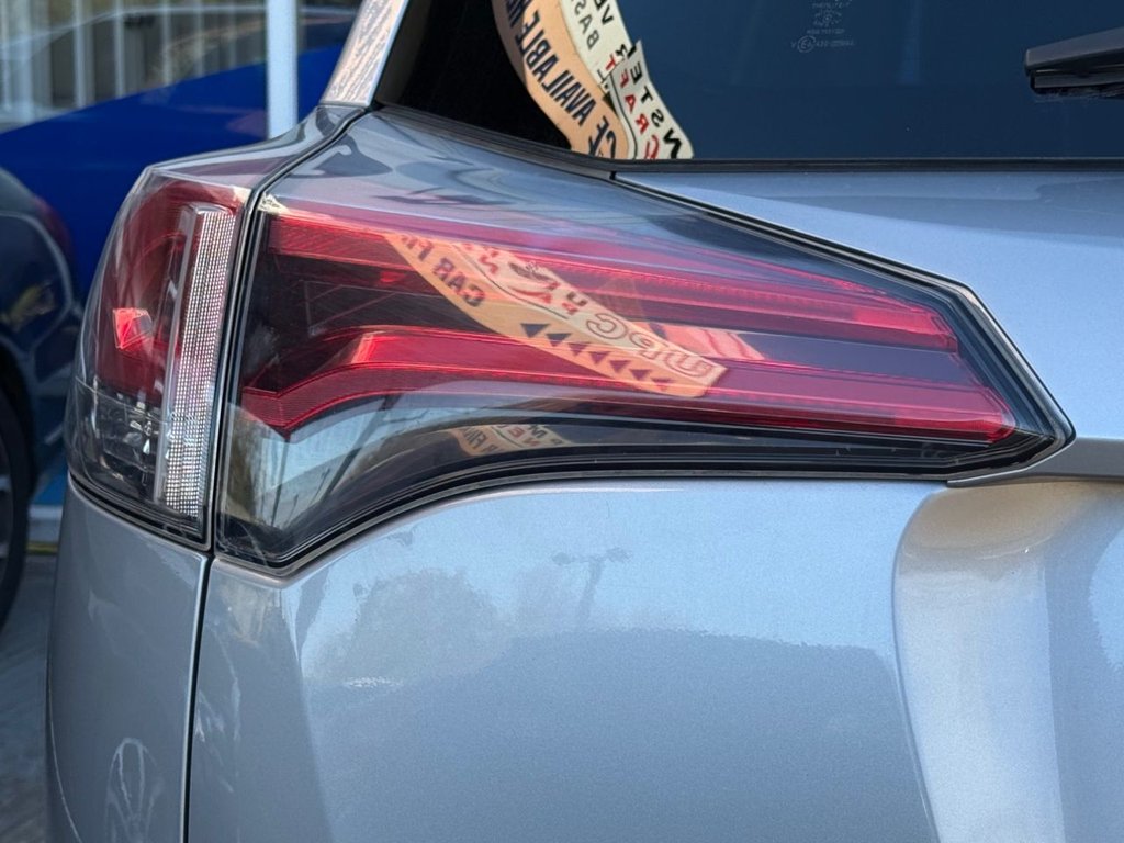 Used Toyota RAV4 2017 for sale - 76496293: Photo 30