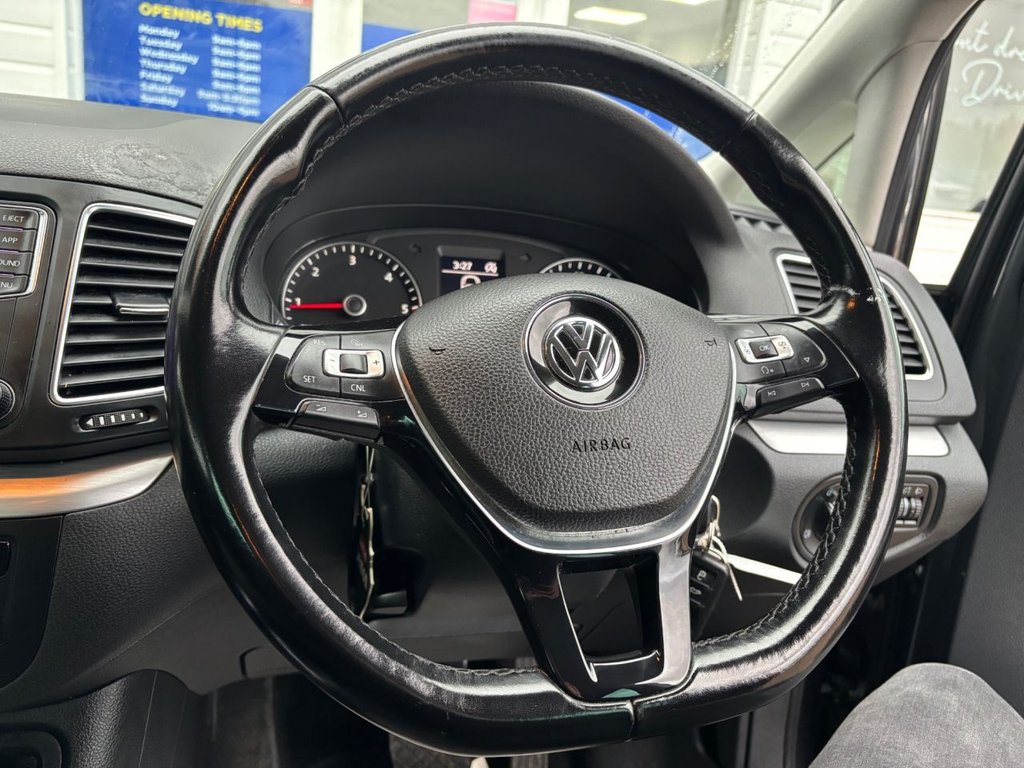 Used Volkswagen Sharan 2017 for sale - 76934738: Photo 24