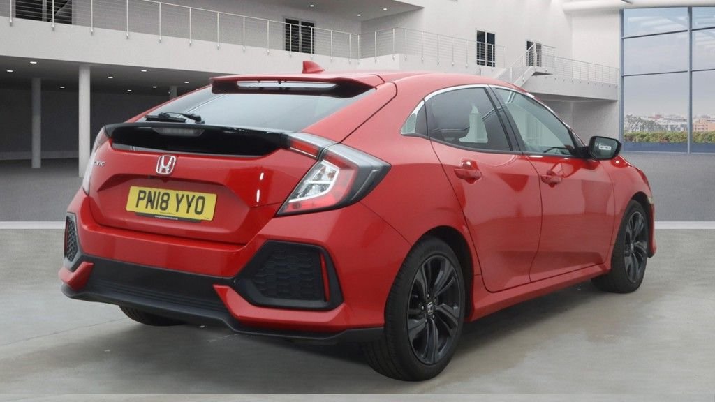 Used Honda Civic 2018 for sale - 77693487: Photo 10