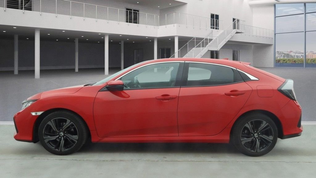 Used Honda Civic 2018 for sale - 77693487: Photo 13