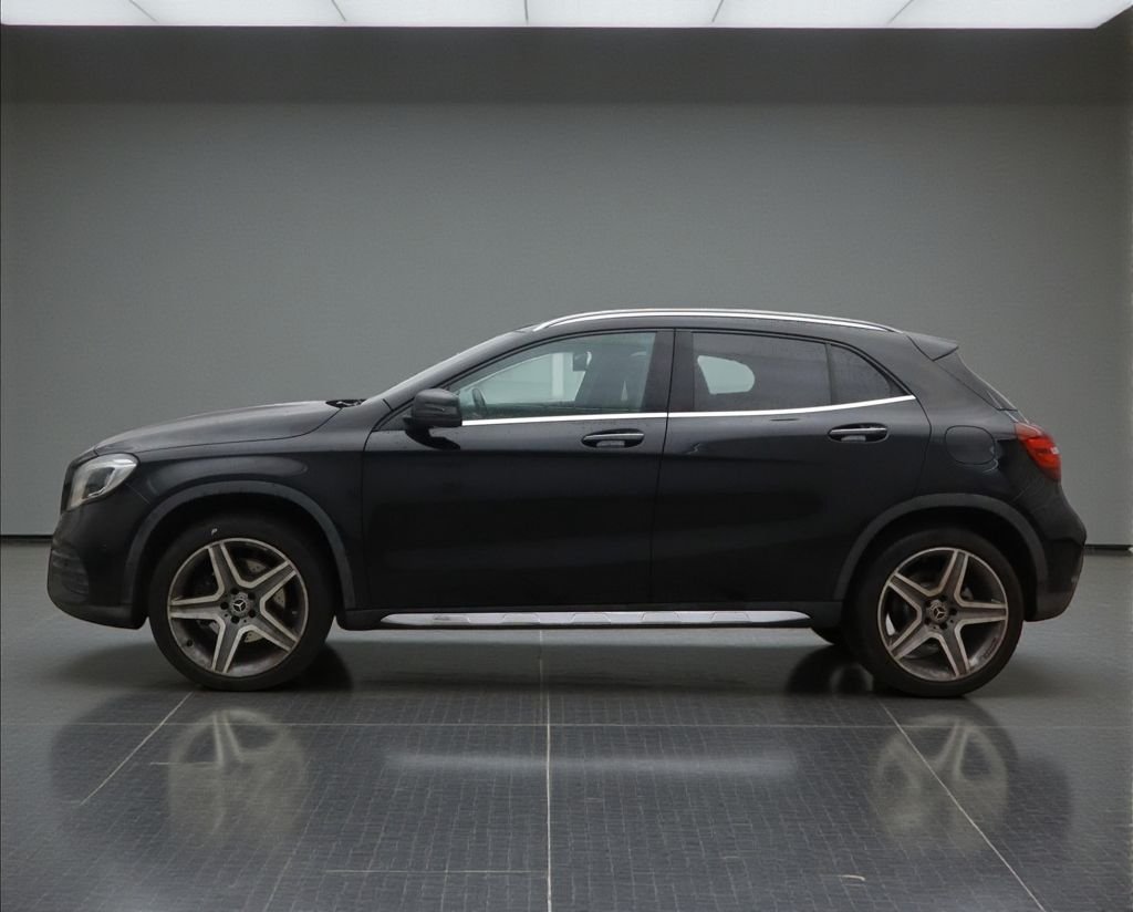 Used Mercedes-Benz GLA 2017 for sale - 76768448: Photo 11