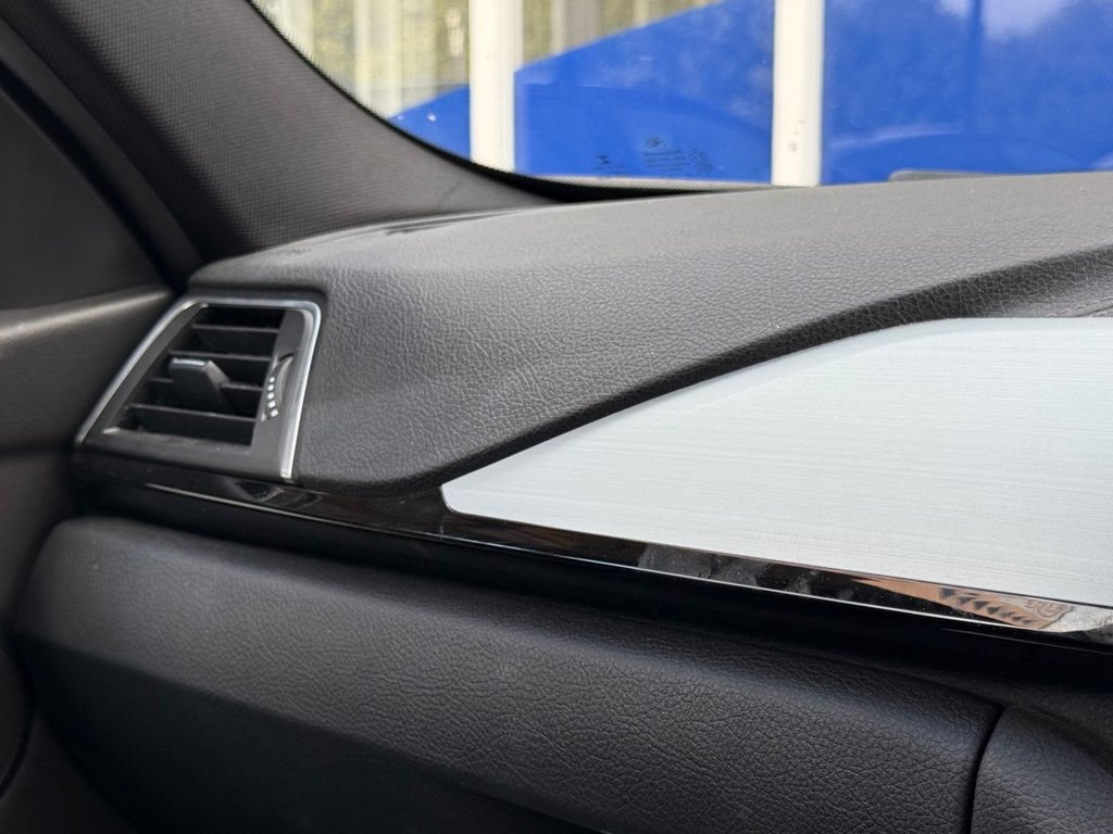 Used BMW 3 Series 2018 for sale - 75703770: Photo 21