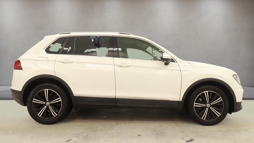 Used Volkswagen Tiguan 2018 for sale - 77805904: Photo 12