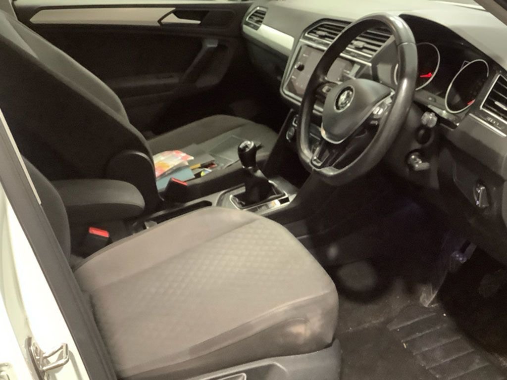 Used Volkswagen Tiguan 2018 for sale - 77805904: Photo 3